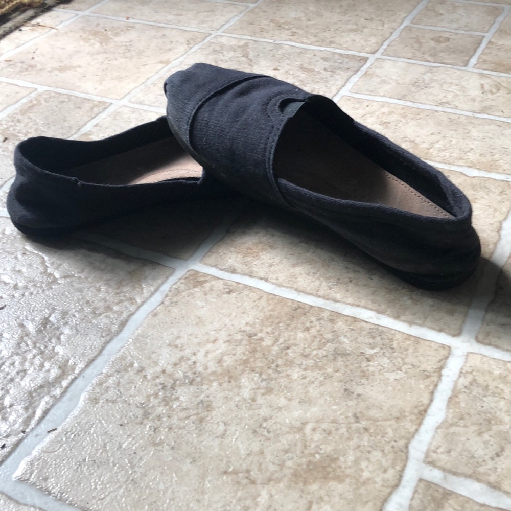 black slip on shoes!